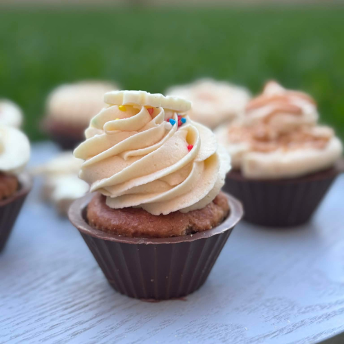 Carob Pupcakes & Birthday Cookie Plaque